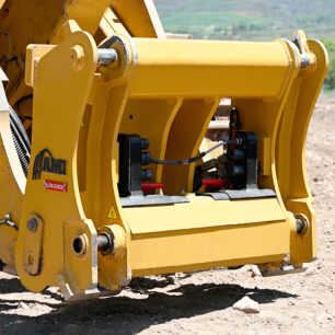 OilQuick_Features__Compact-Design.jpg